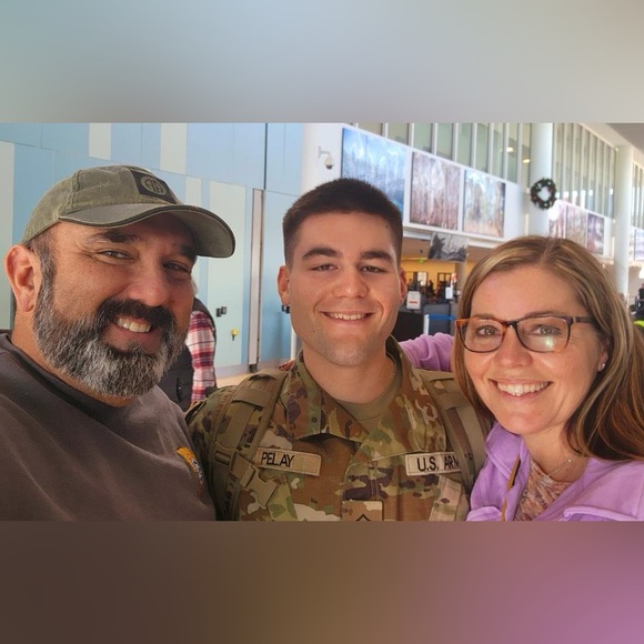 LIVE Saturday 7:30 $25 and under today only and buyers giveaway! - Picture 9 of 14